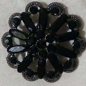 Gothic black mourning brooch
